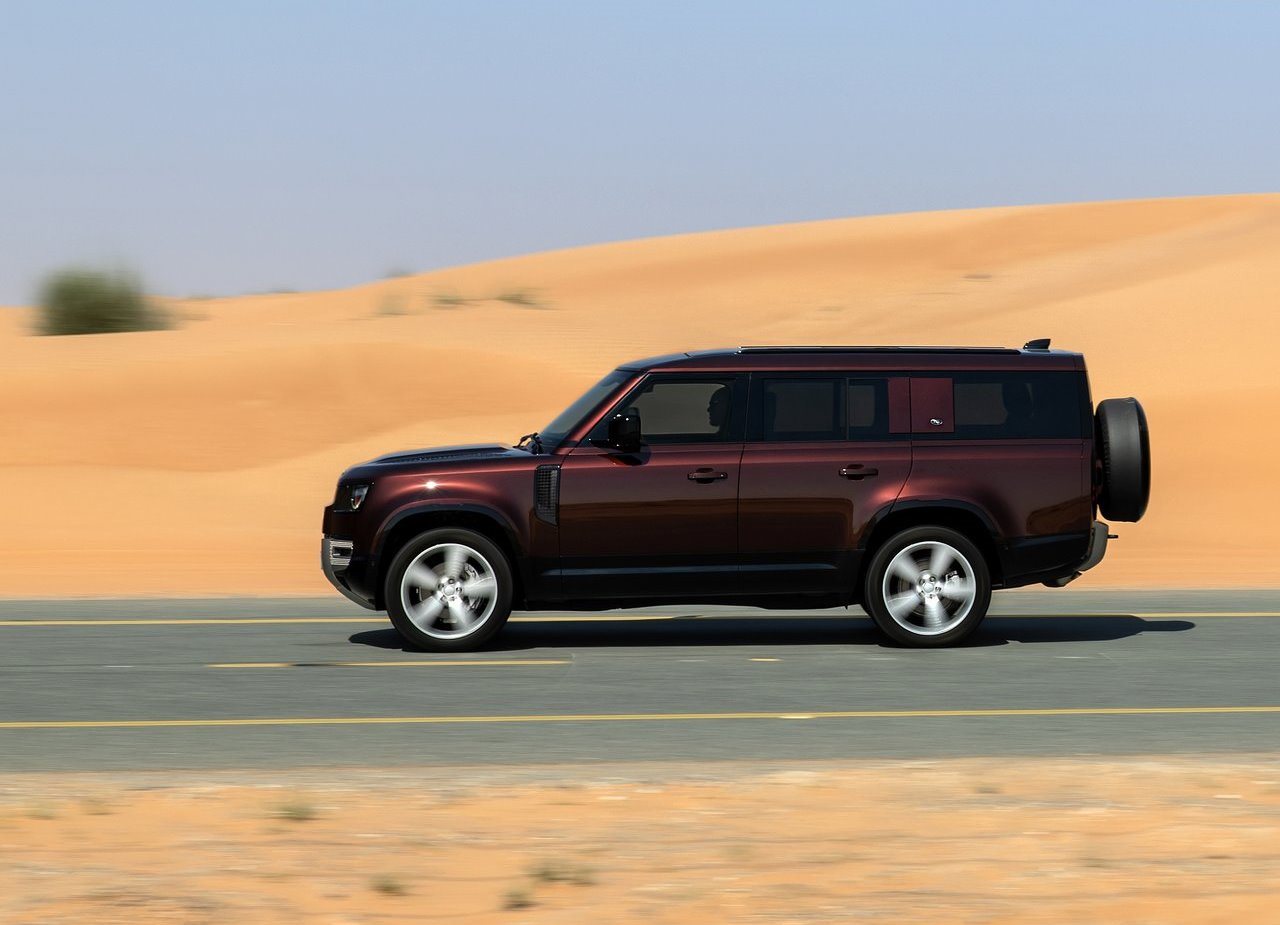 LAND ROVER DEFENDER 130, foto 24