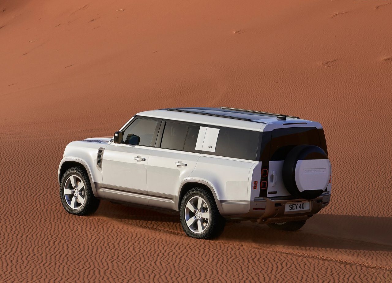 LAND ROVER DEFENDER 130, foto 26