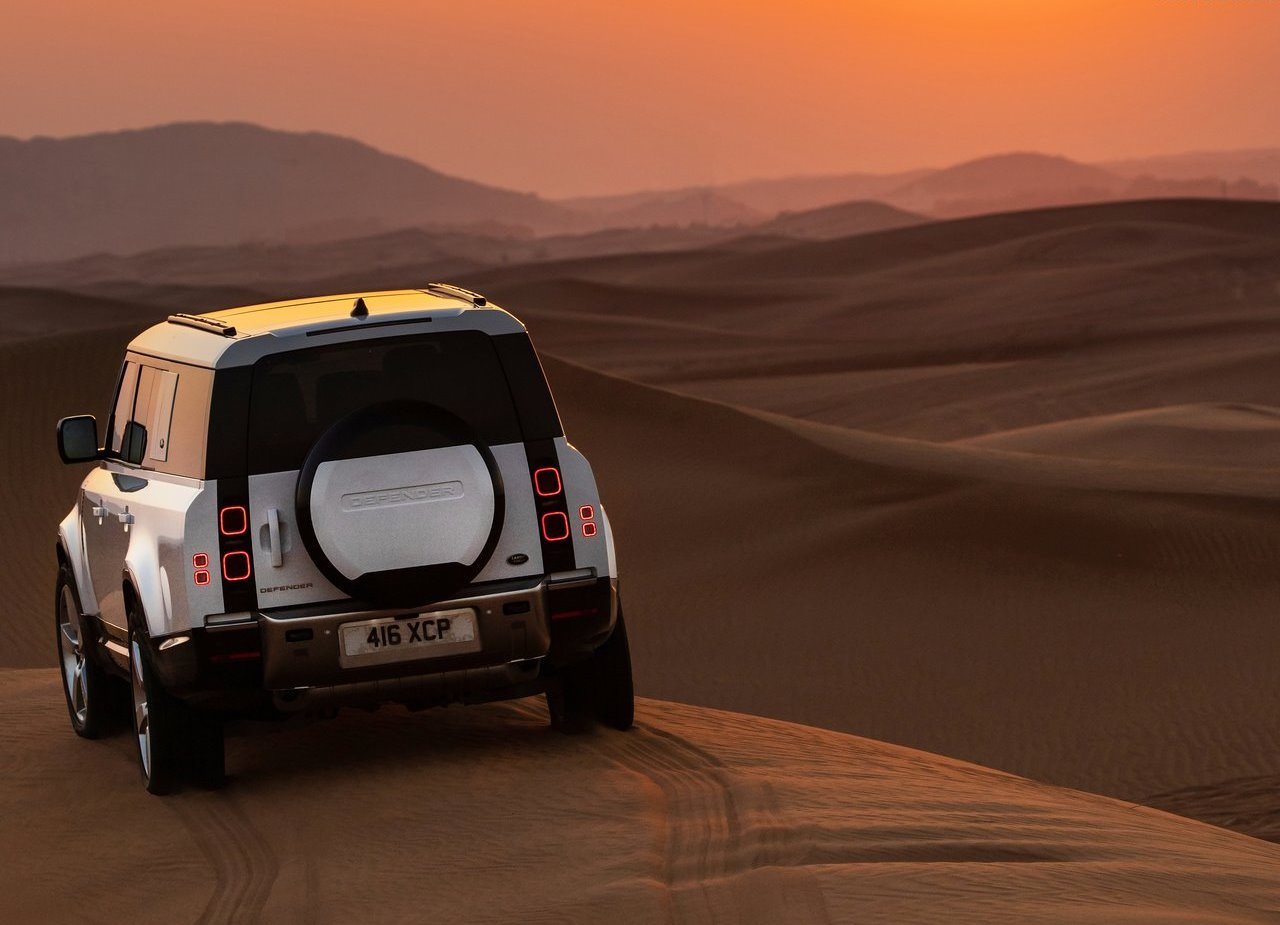 LAND ROVER DEFENDER 130, foto 28