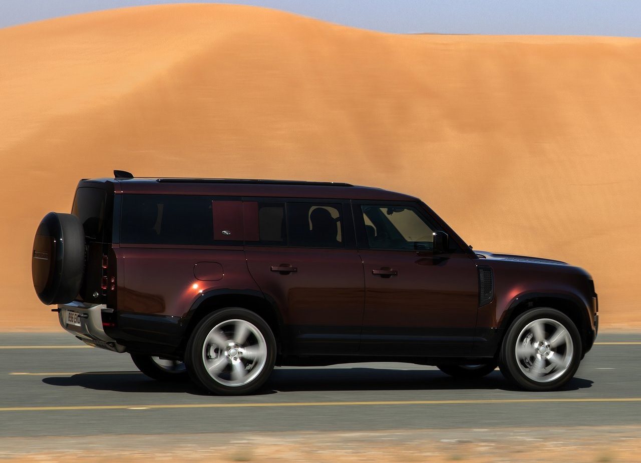 LAND ROVER DEFENDER 130, foto 37