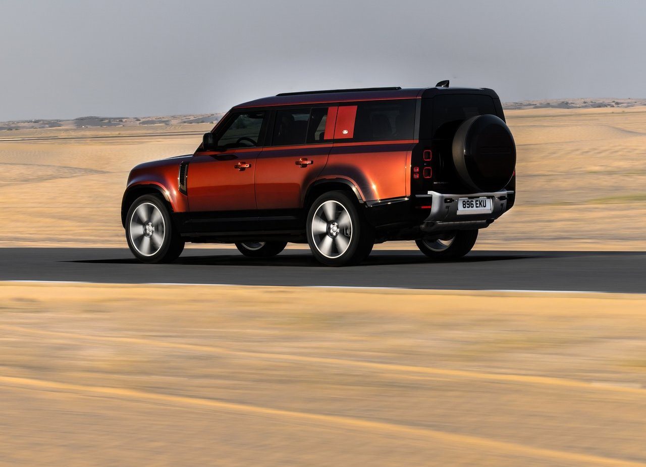 LAND ROVER DEFENDER 130, foto 38
