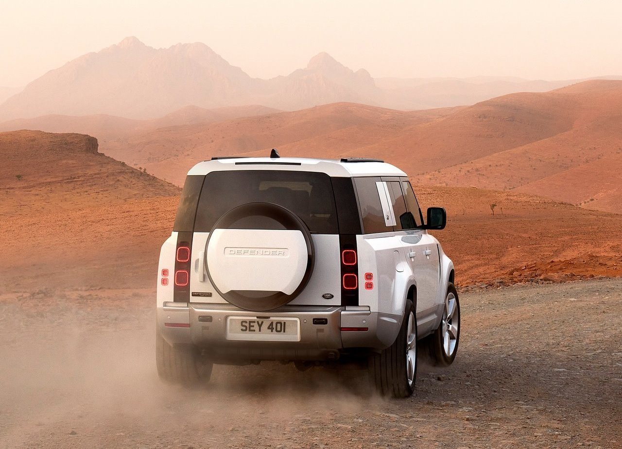 LAND ROVER DEFENDER 130, foto 40