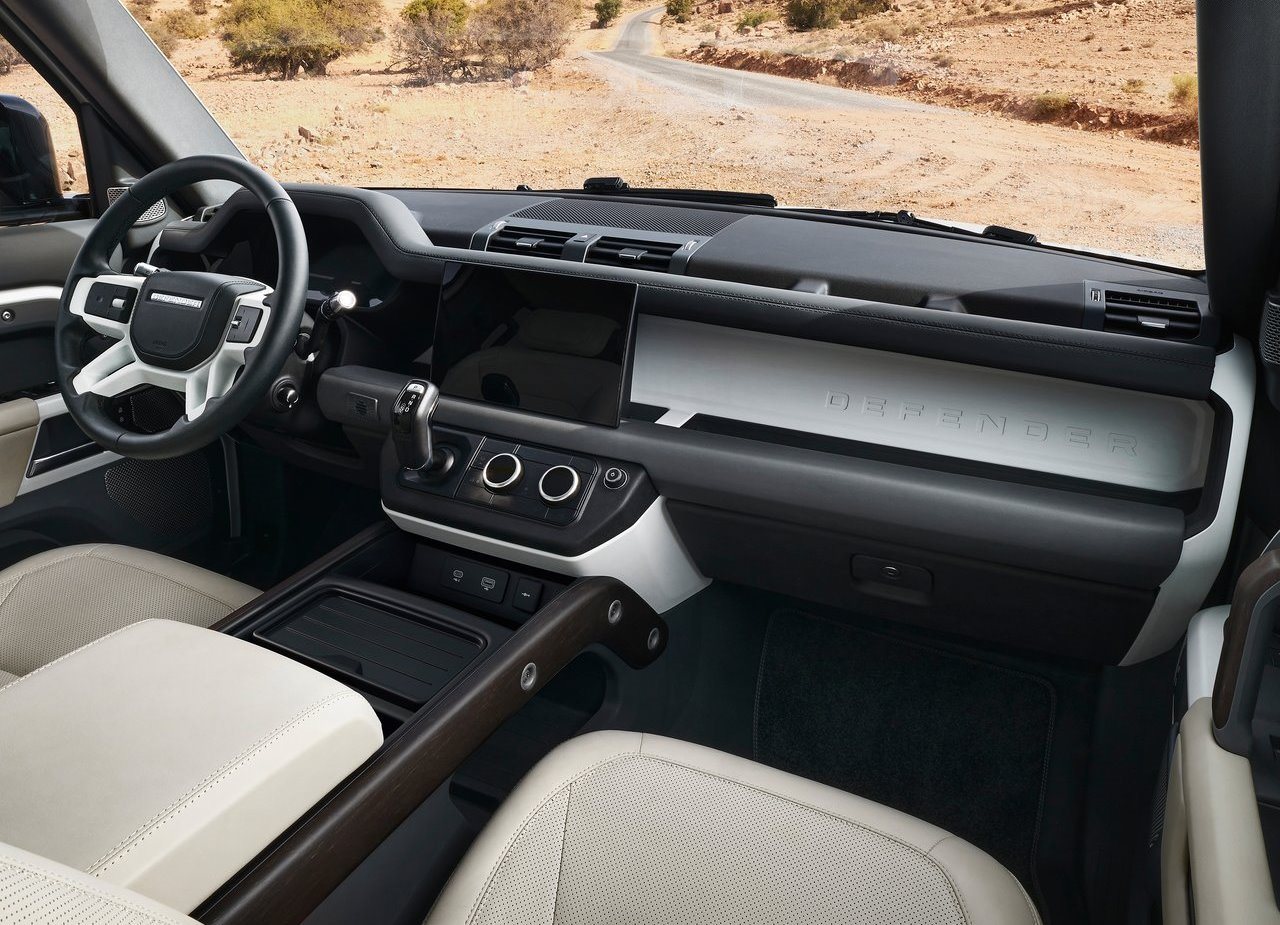 LAND ROVER DEFENDER 130, foto 52