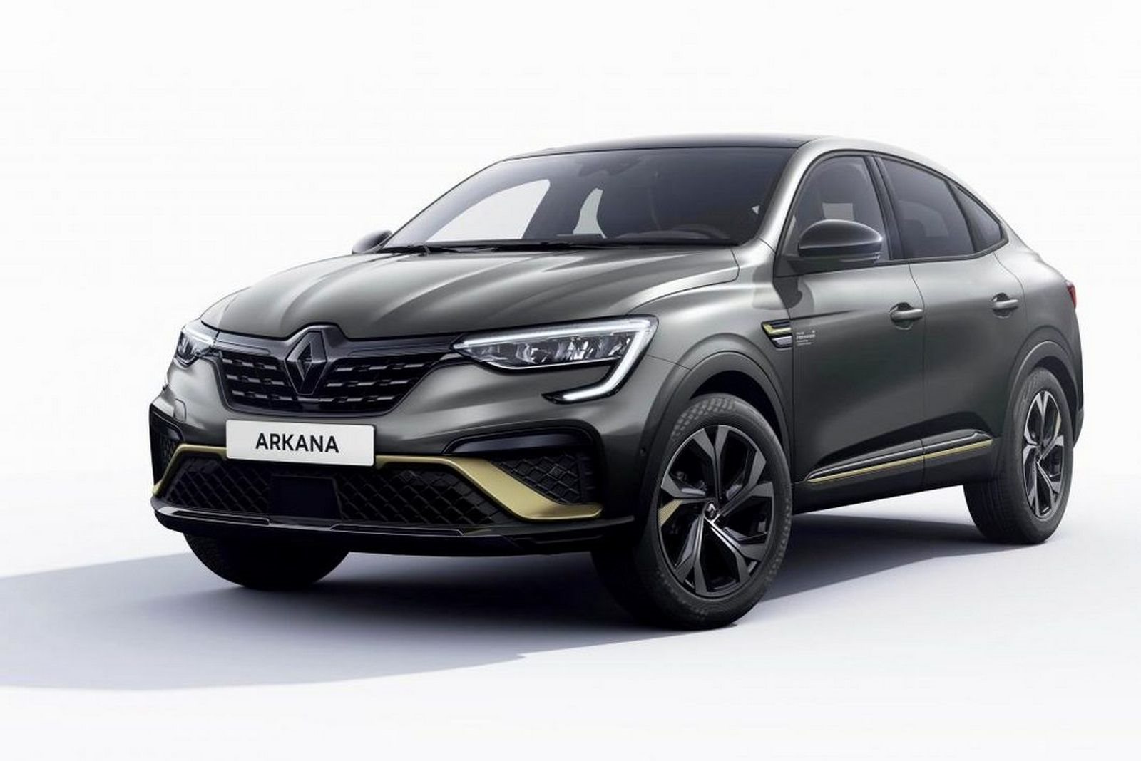 RENAULT ARKANA E-TECH ENGINEERED, foto 1