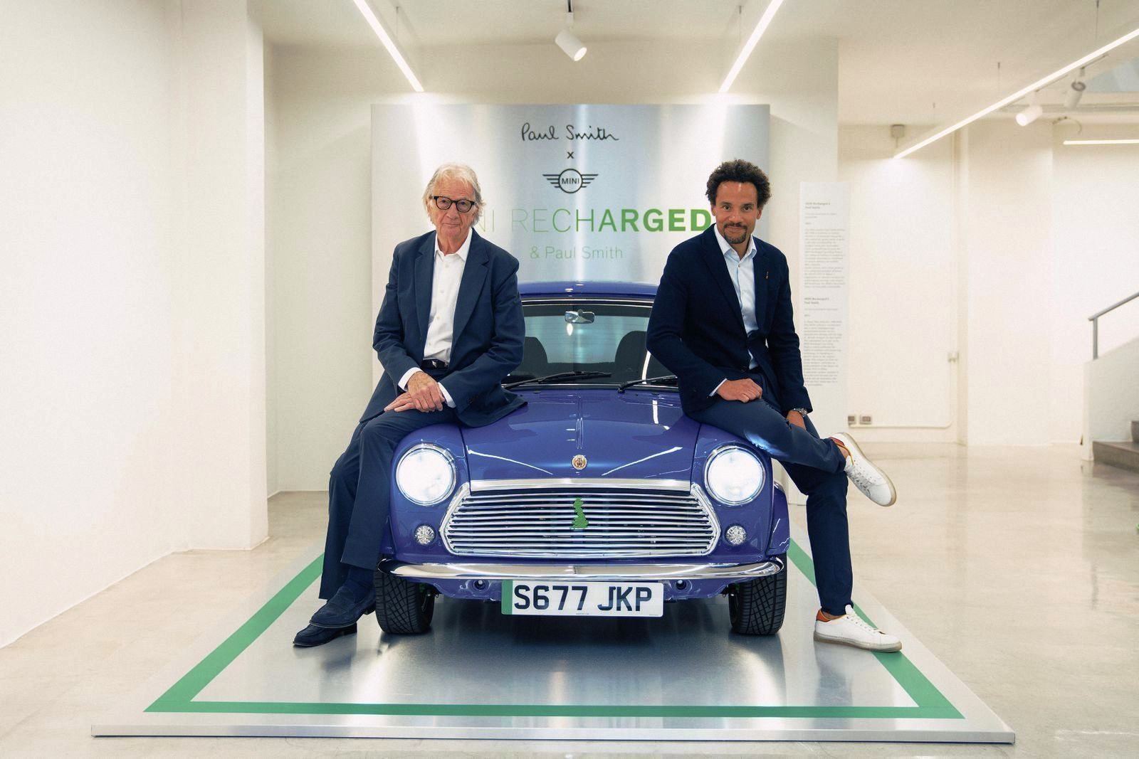 2022 - MINI RECHARGED BY PAUL SMITH, foto 1