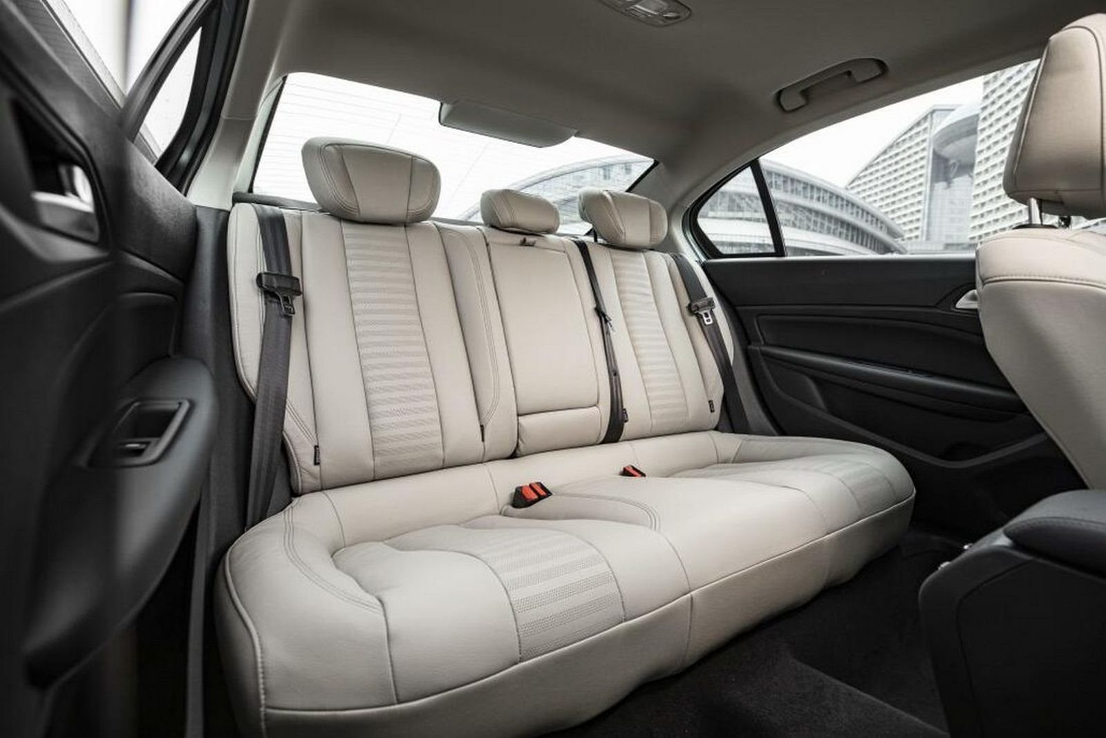 2023 - PEUGEOT 408 CHINA VERSION, foto 23