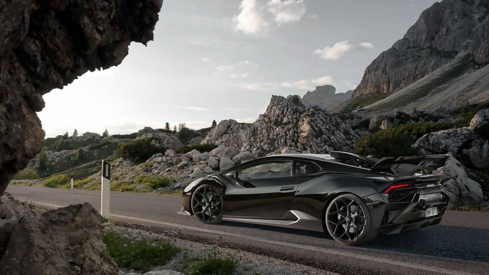 LAMBORGHINI HURACÁN STO BY NOVITEC, foto 4