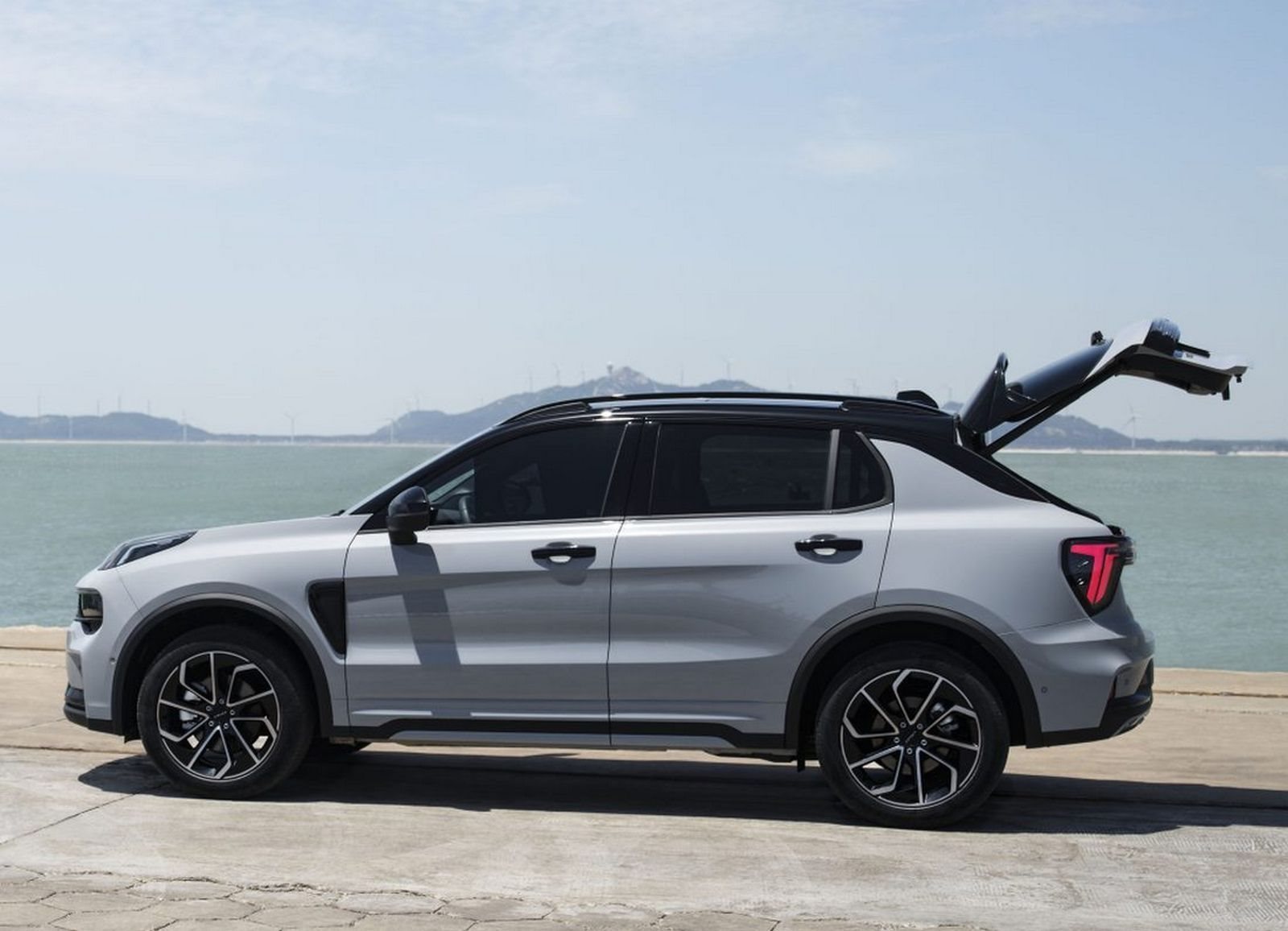 LYNK & CO 01, foto 30