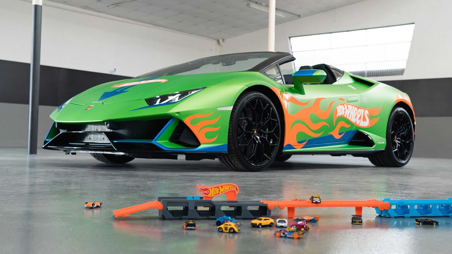 2022 - LAMBORGHINI HURACÁN SUPERTOYS BY HOT WHEELS, foto 6