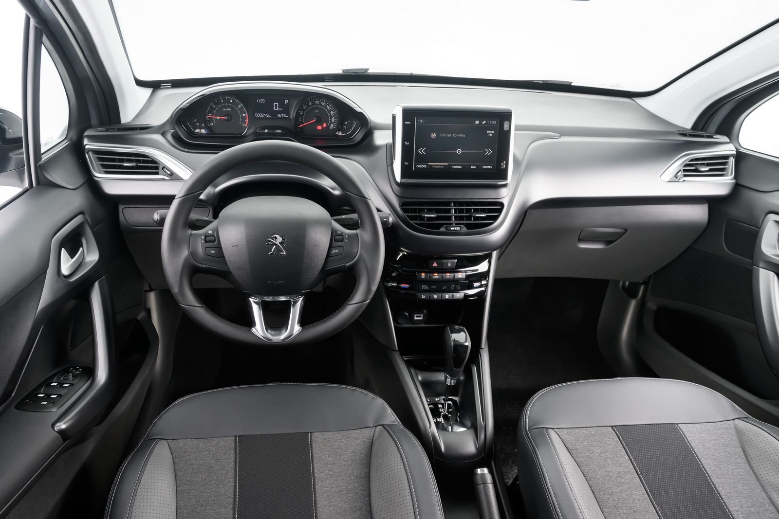 PEUGEOT 2008, foto 34