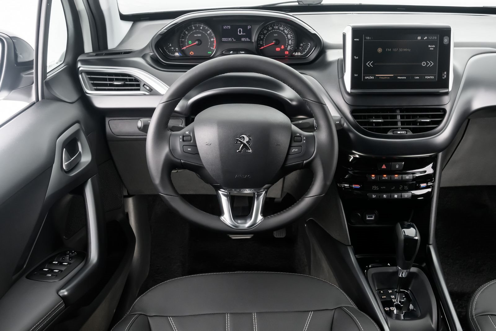 PEUGEOT 2008, foto 42