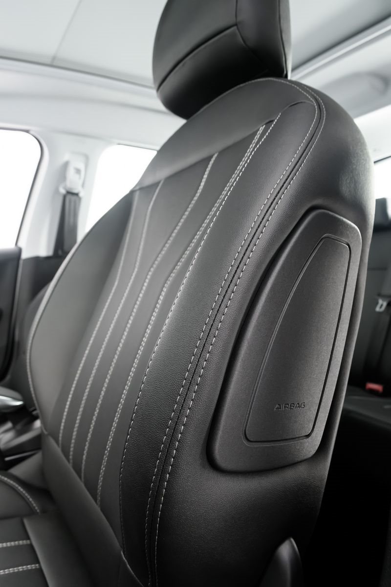 PEUGEOT 2008, foto 58