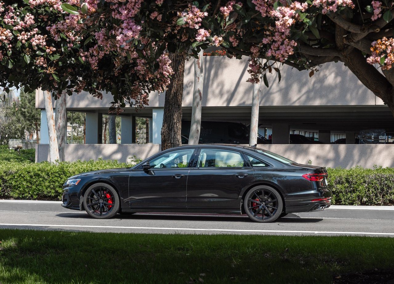 2022 - AUDI S8 US VERSION, foto 20