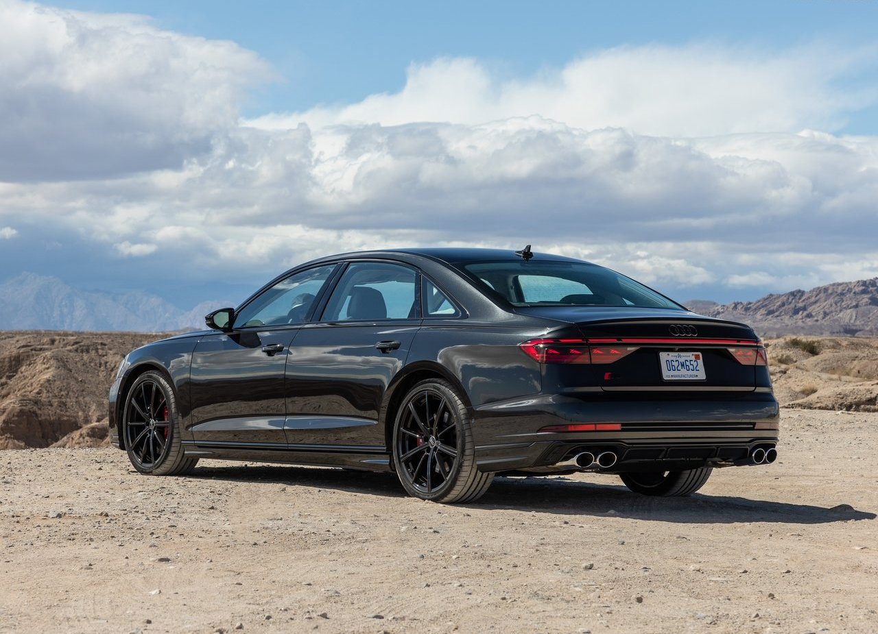 2022 - AUDI S8 US VERSION, foto 23