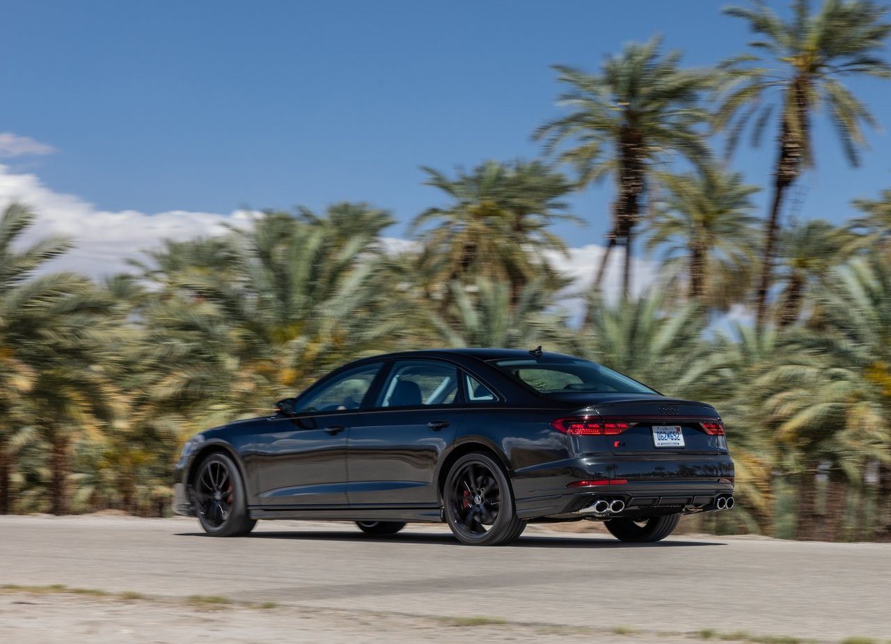 2022 - AUDI S8 US VERSION, foto 28