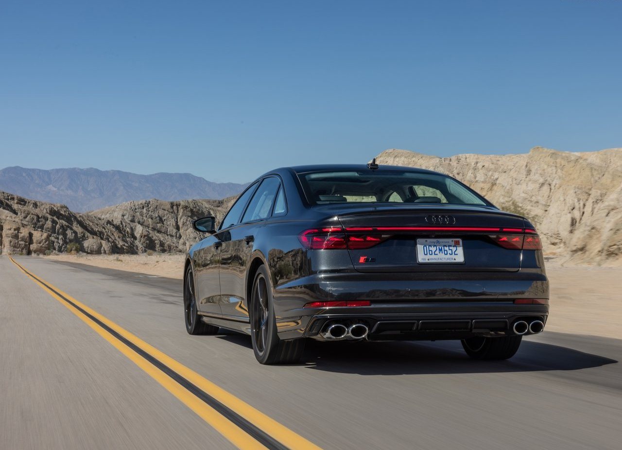 2022 - AUDI S8 US VERSION, foto 29