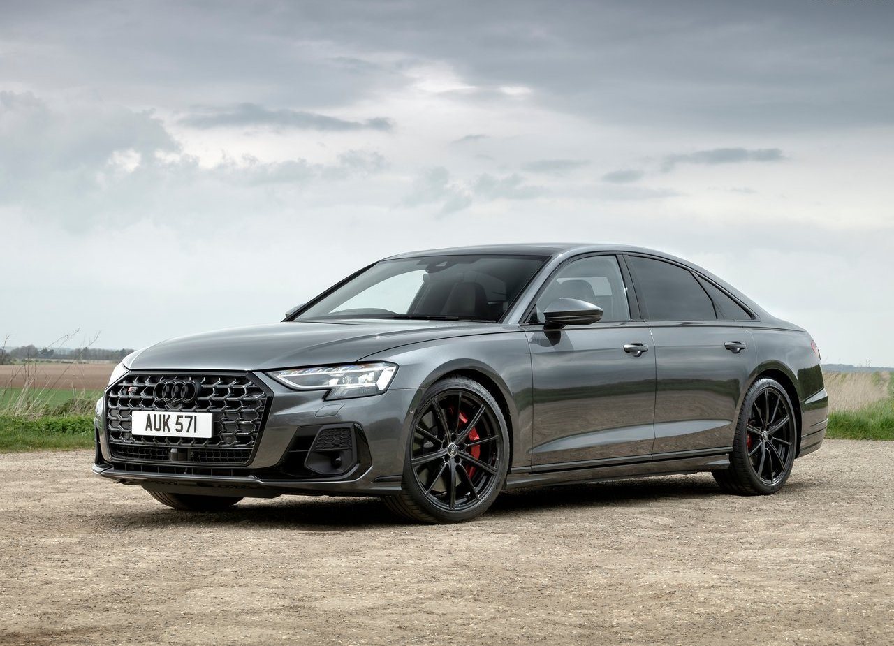 2022 - AUDI S8 UK VERSION, foto 1