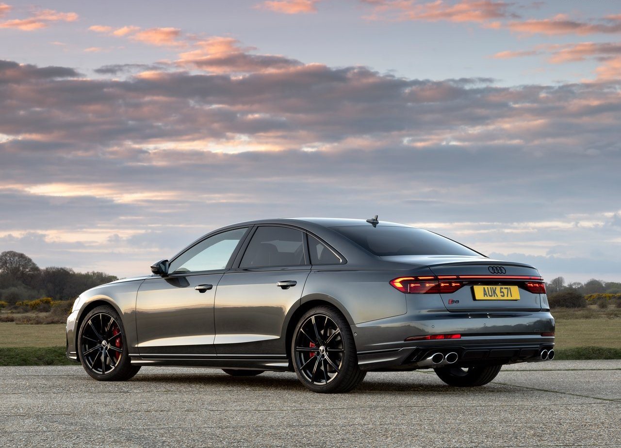 2022 - AUDI S8 UK VERSION, foto 11