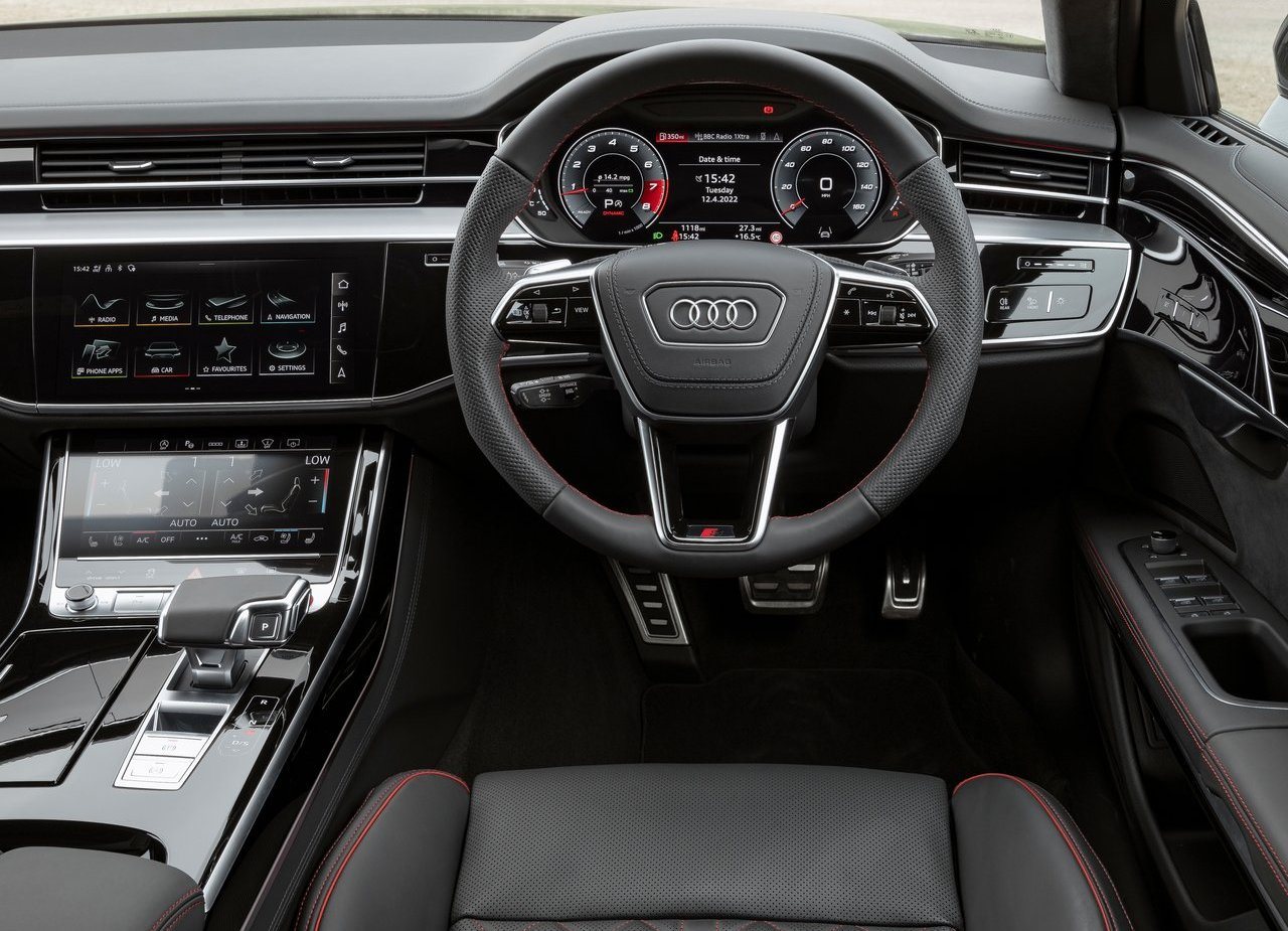 2022 - AUDI S8 UK VERSION, foto 16