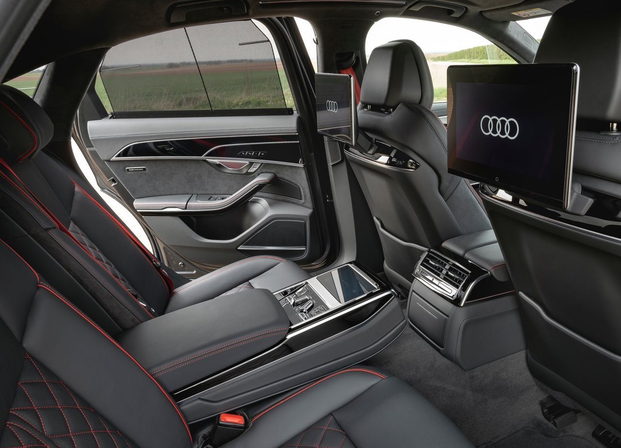 2022 - AUDI S8 UK VERSION, foto 20