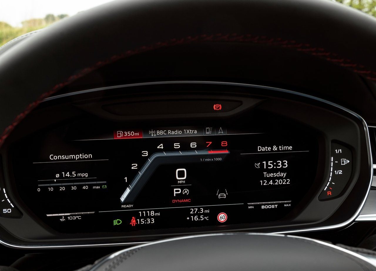 2022 - AUDI S8 UK VERSION, foto 24