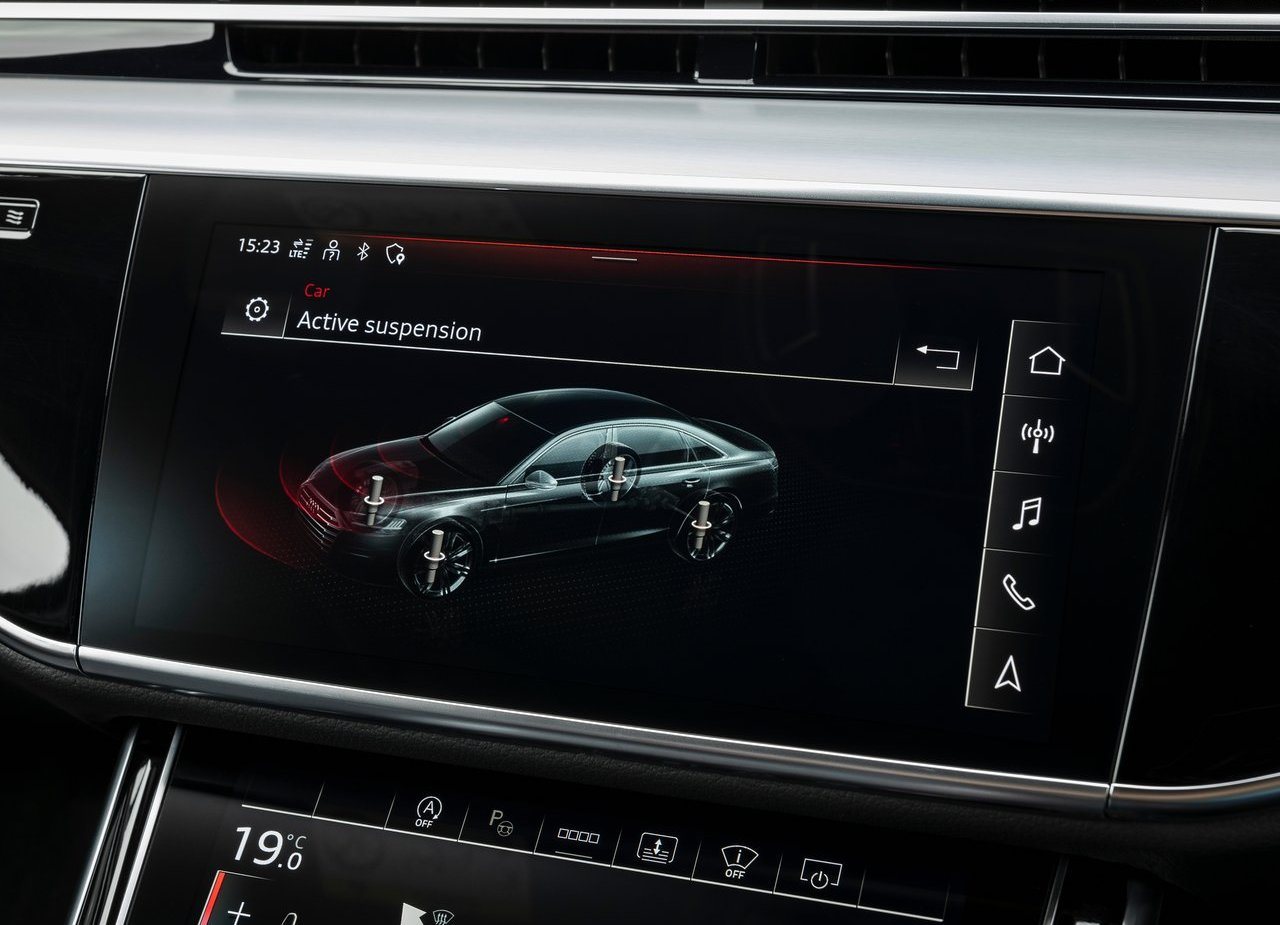 2022 - AUDI S8 UK VERSION, foto 27