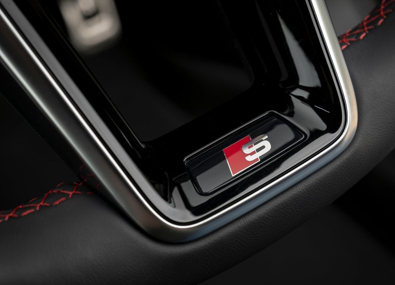 2022 - AUDI S8 UK VERSION, foto 37