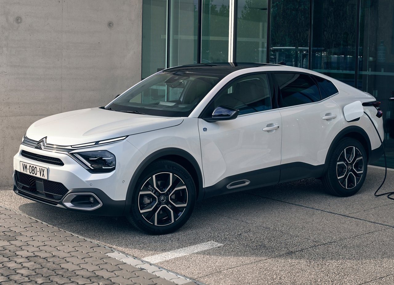 2023 - CITROËN C4 X & ë-C4 X, foto 2