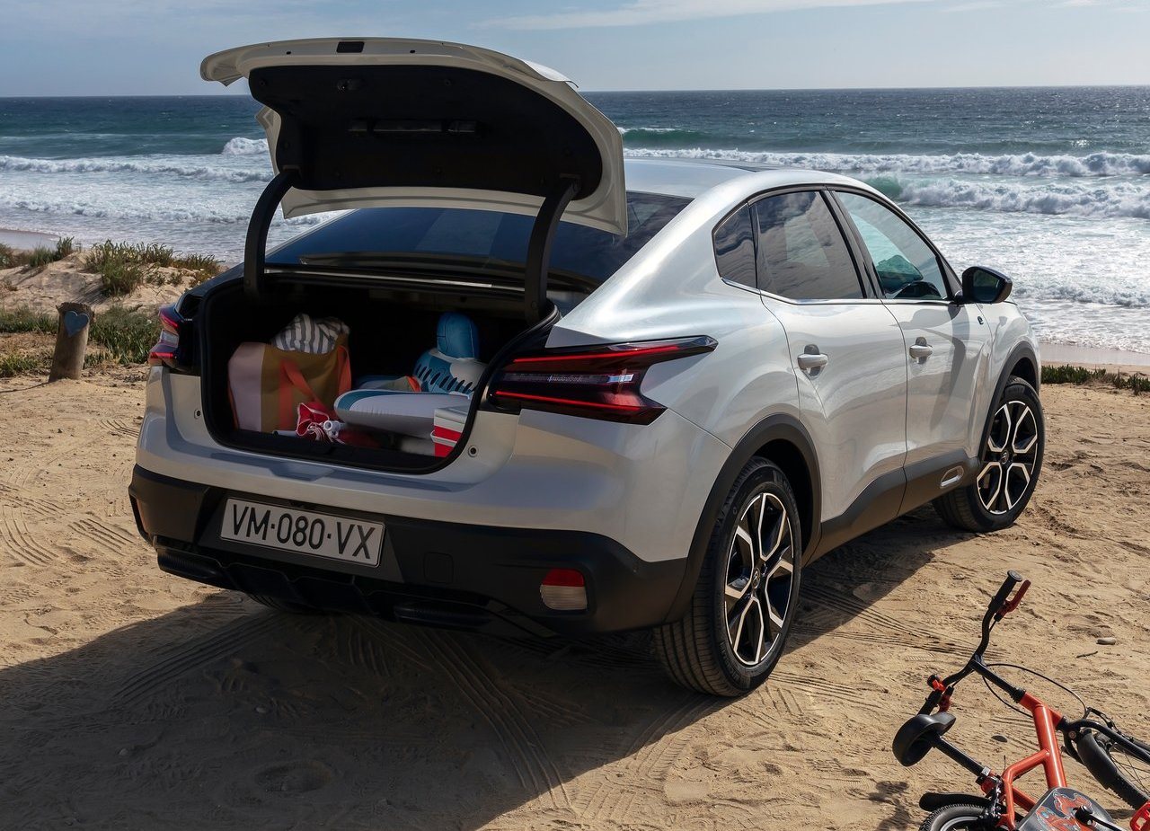 2023 - CITROËN C4 X & ë-C4 X, foto 22