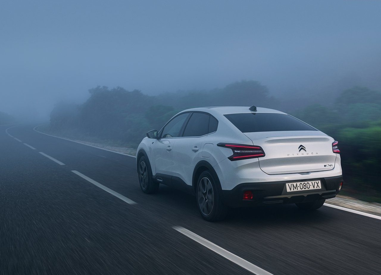 2023 - CITROËN C4 X & ë-C4 X, foto 27