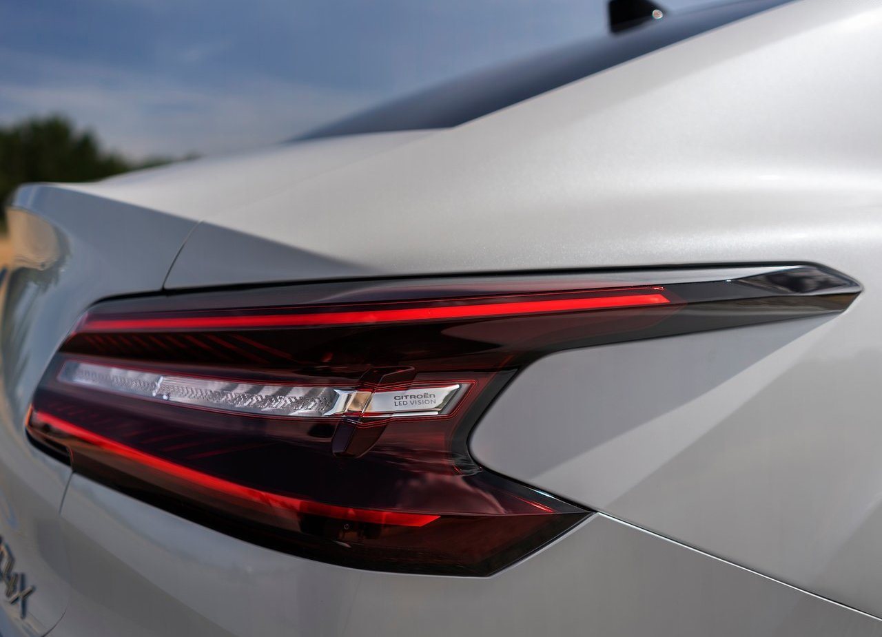 2023 - CITROËN C4 X & ë-C4 X, foto 45