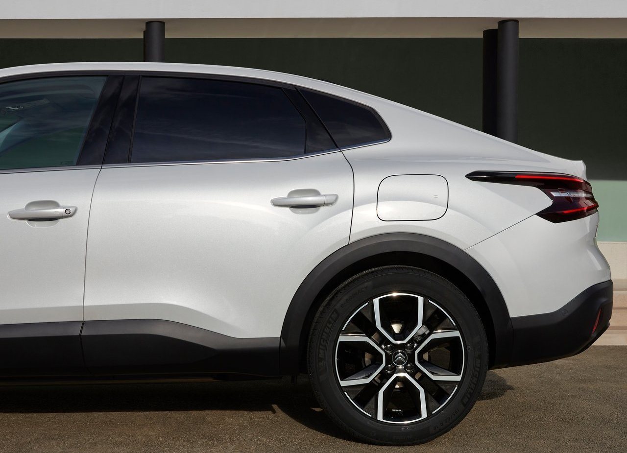2023 - CITROËN C4 X & ë-C4 X, foto 50