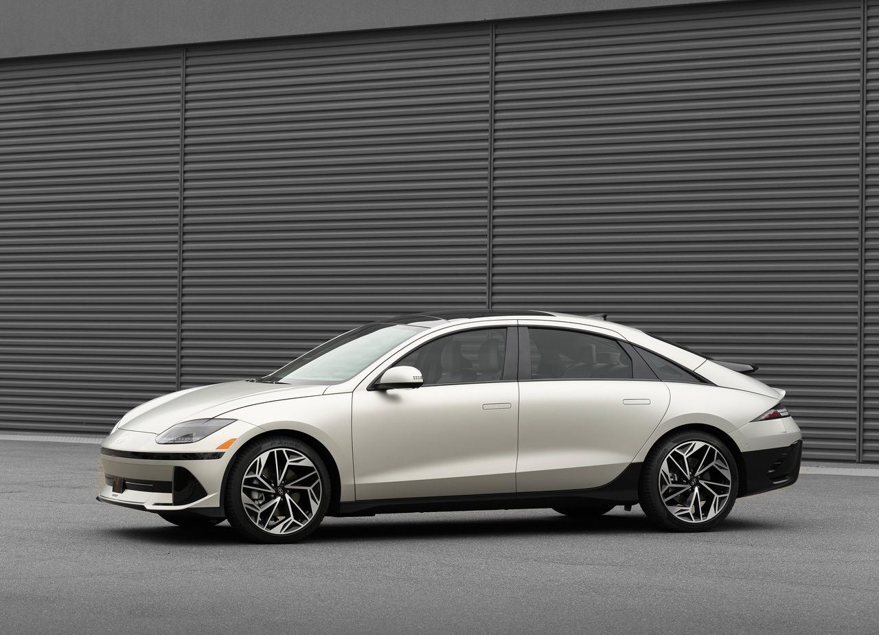 HYUNDAI IONIQ 6, foto 25