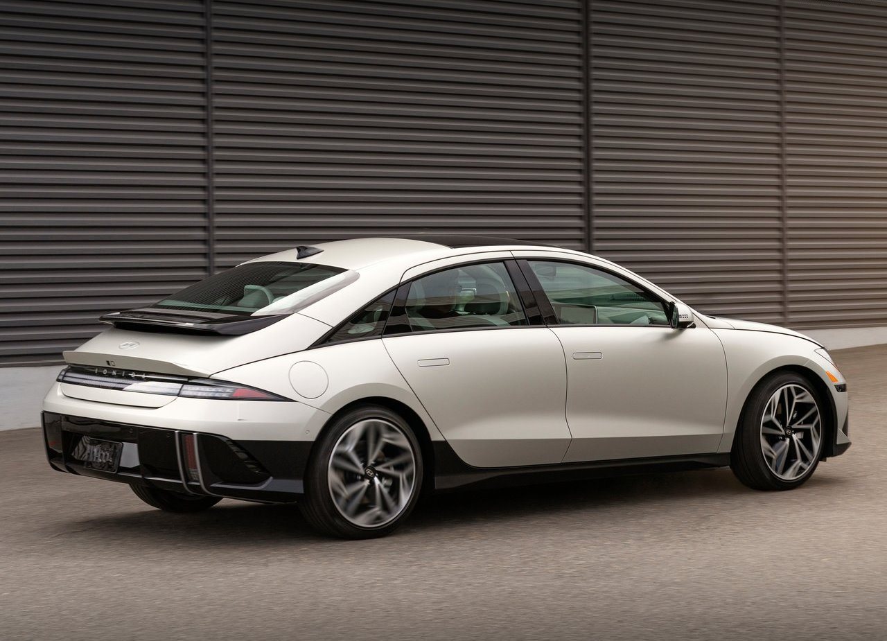 HYUNDAI IONIQ 6, foto 40