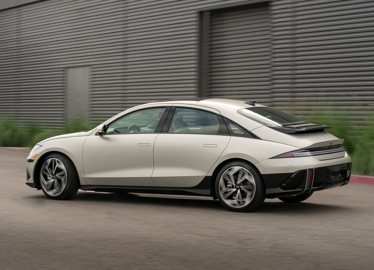 HYUNDAI IONIQ 6, foto 51