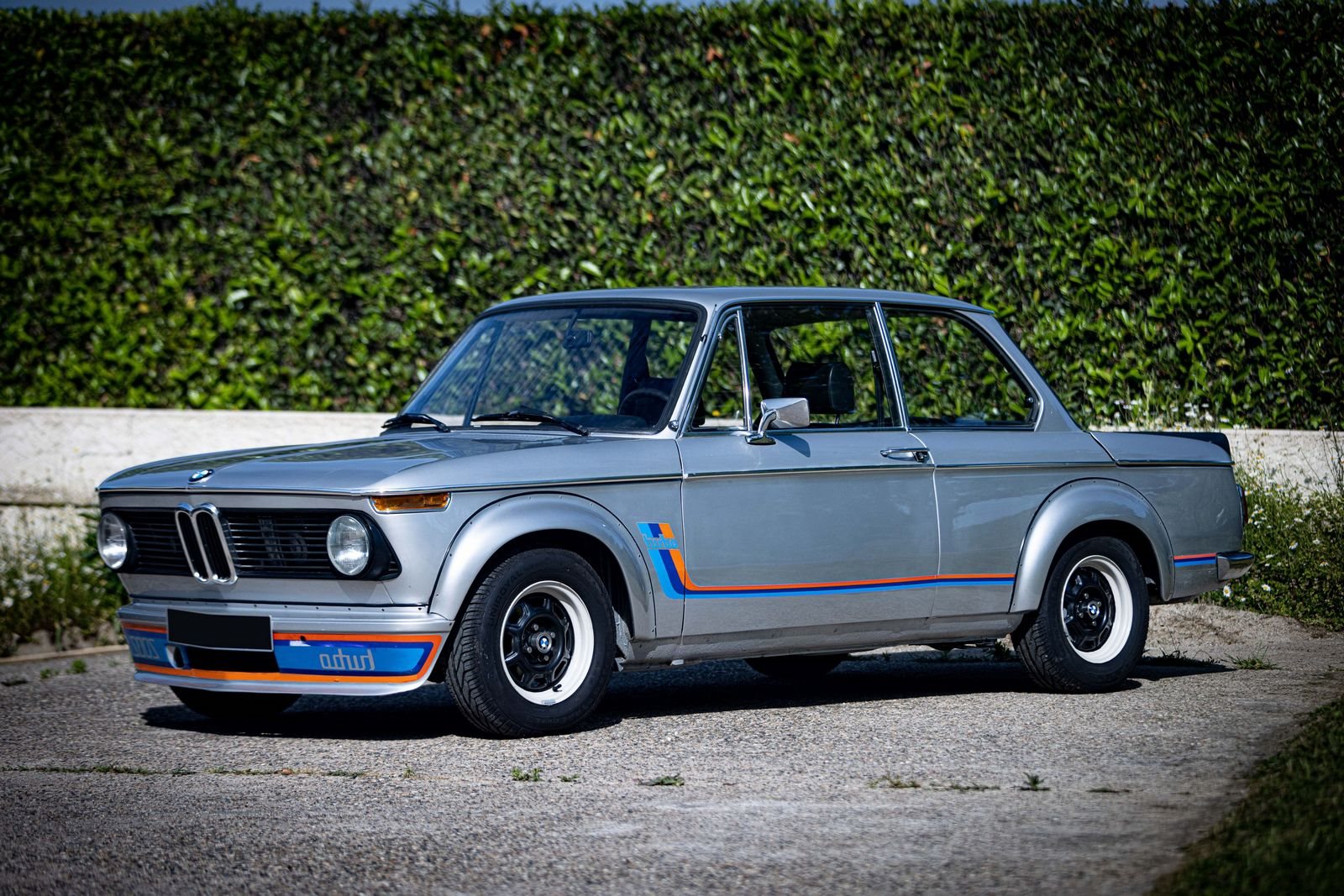 BMW 2002 TURBO POLARIS SILVER, foto 1
