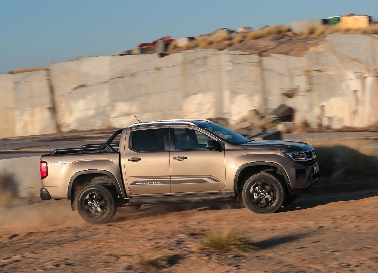 2023 - VOLKSWAGEN AMAROK, foto 38
