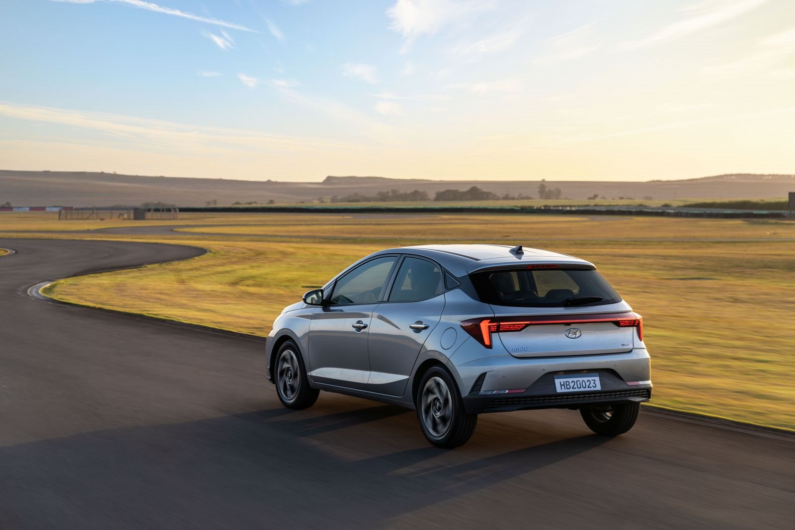 HYUNDAI HB20, foto 3