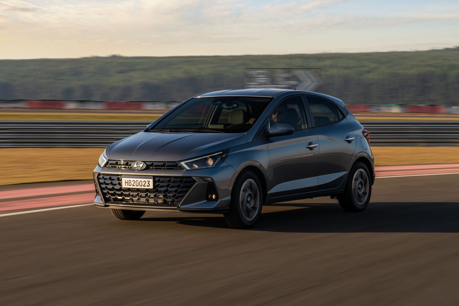 HYUNDAI HB20, foto 5