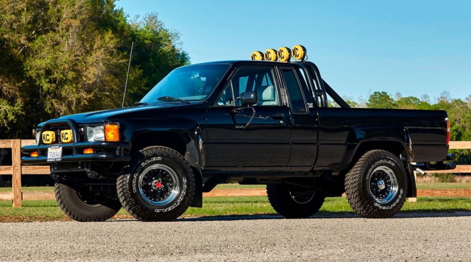 1985 - TOYOTA HILUX ‘BACK TO THE FUTURE’, foto 2
