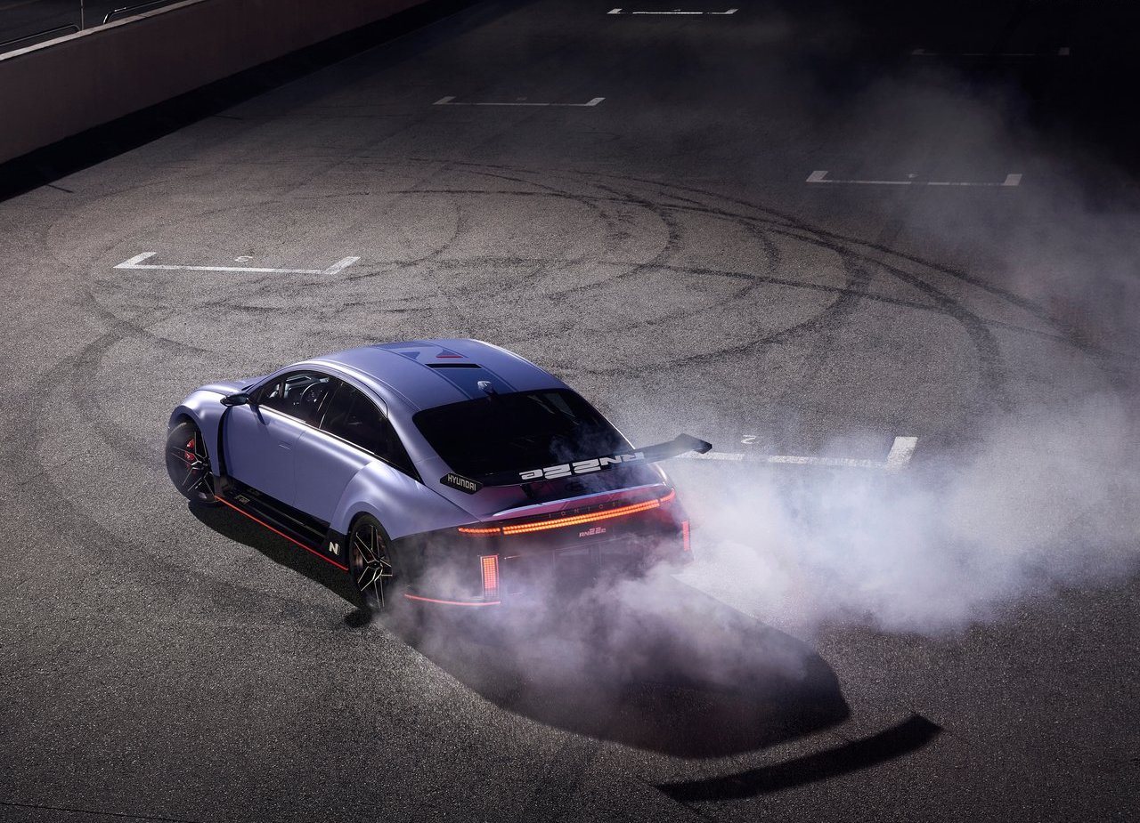 HYUNDAI N VISION 74 CONCEPT & HYUNDAI RN22e CONCEPT, foto 31