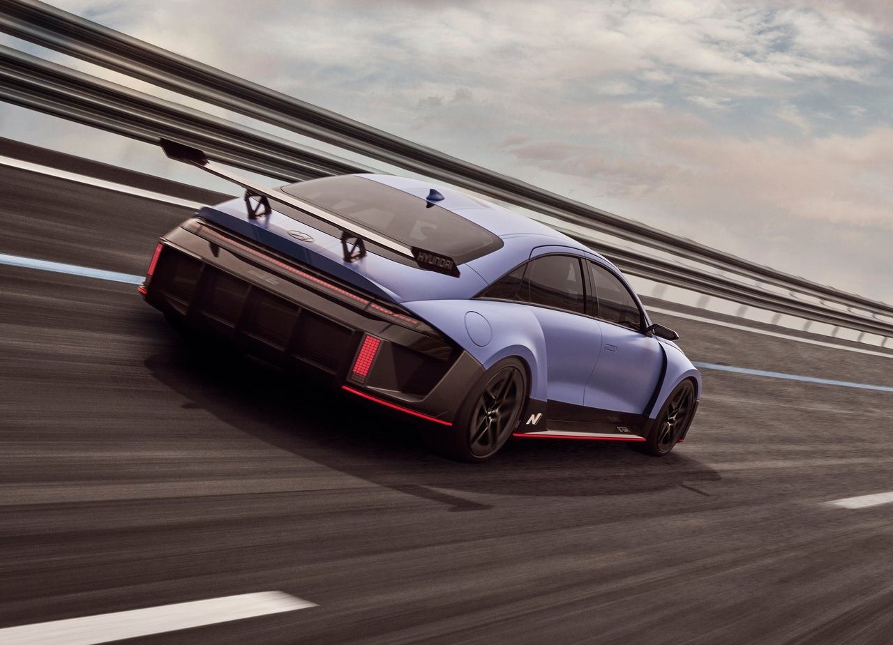 HYUNDAI N VISION 74 CONCEPT & HYUNDAI RN22e CONCEPT, foto 32