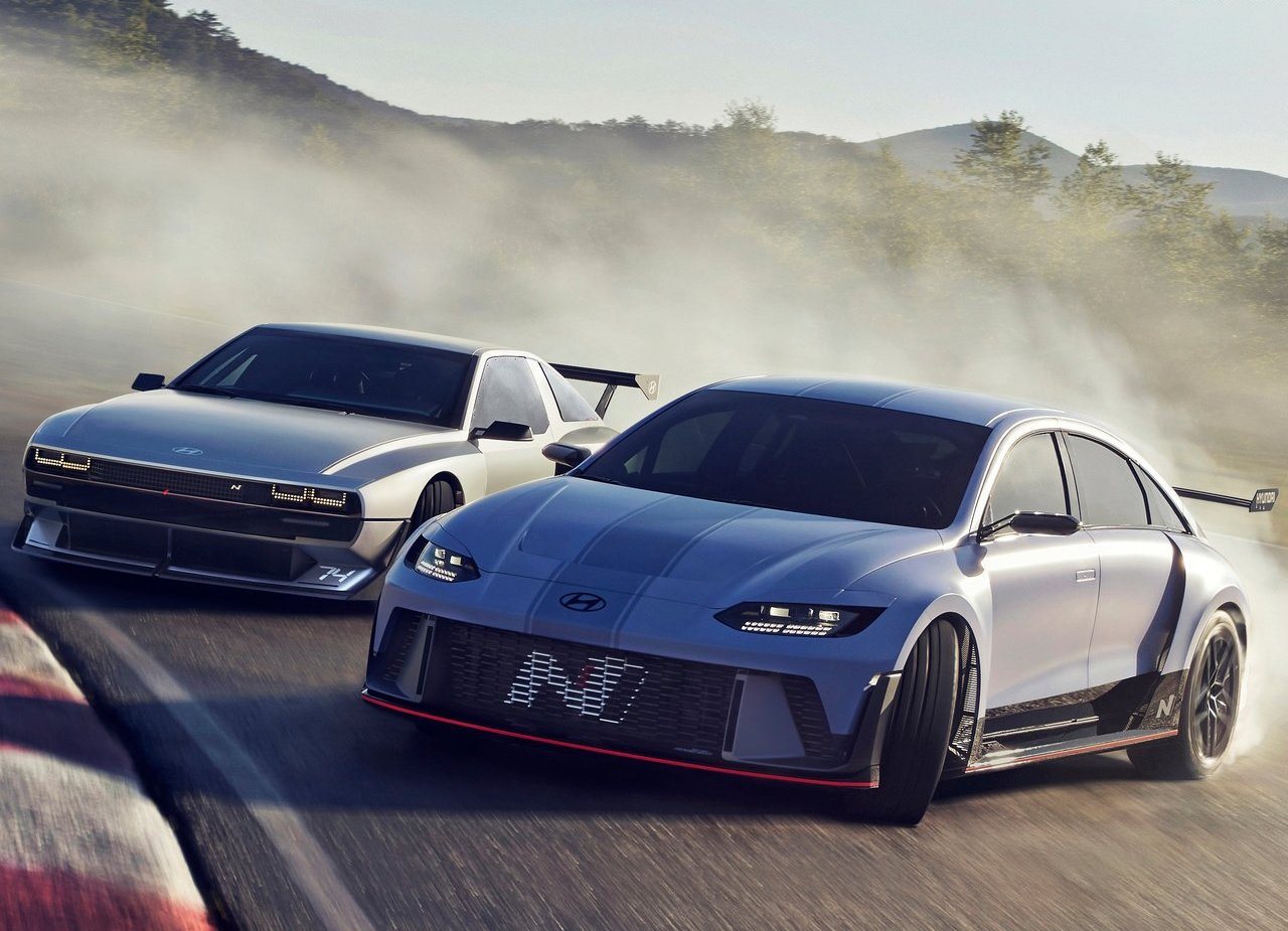 HYUNDAI N VISION 74 CONCEPT & HYUNDAI RN22e CONCEPT, foto 37