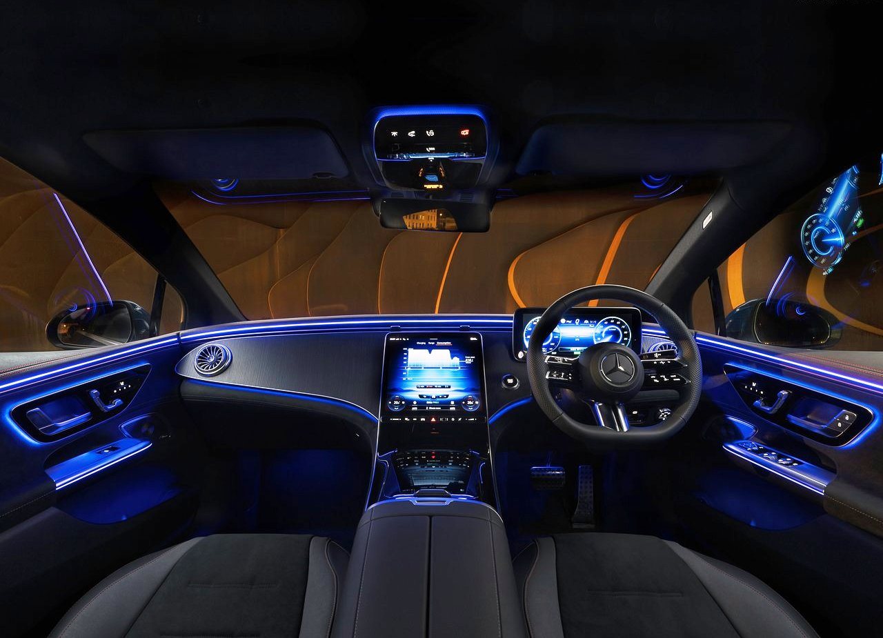 2023 - MERCEDES-BENZ EQE UK VERSION, foto 31