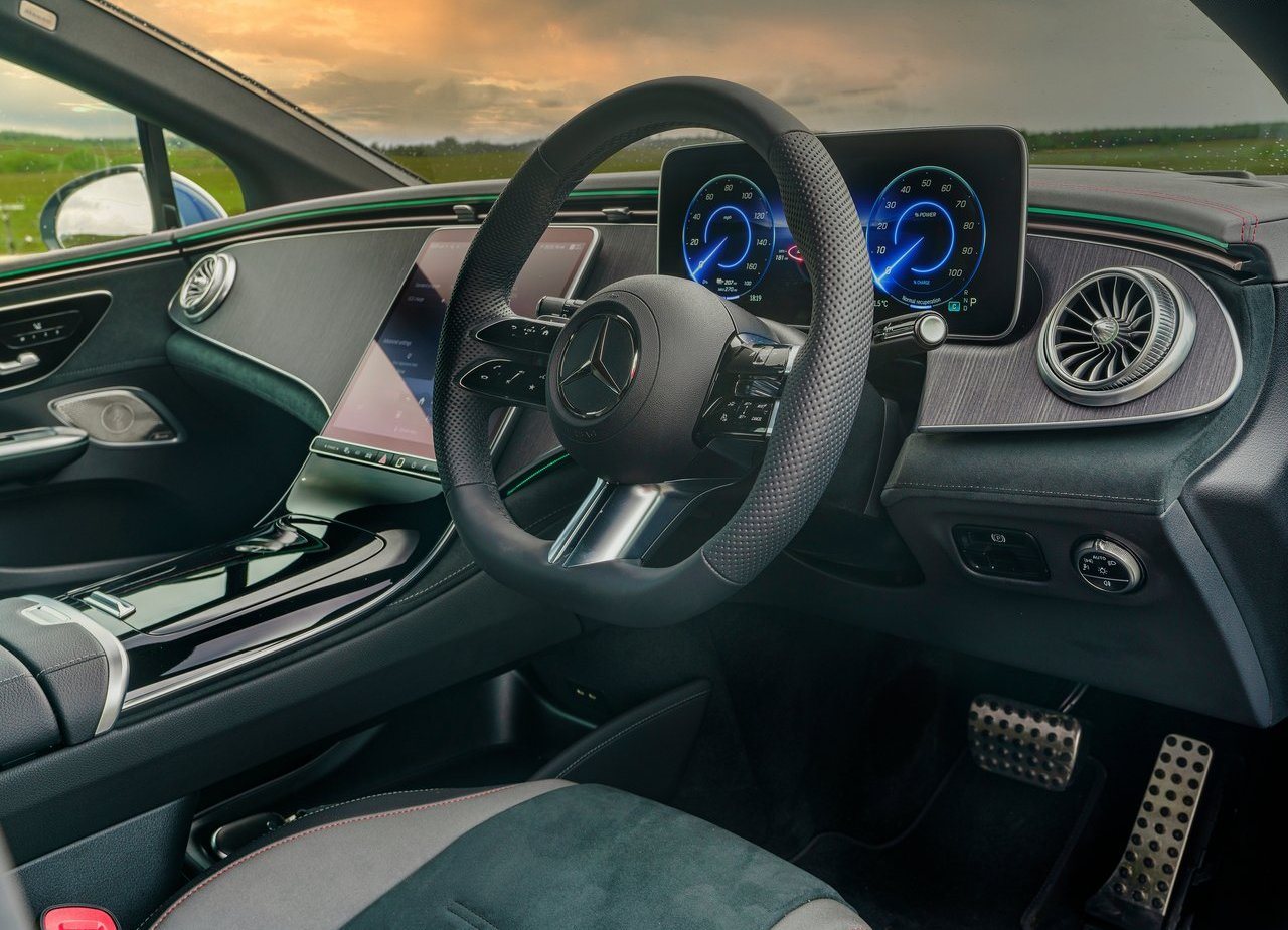 2023 - MERCEDES-BENZ EQE UK VERSION, foto 32