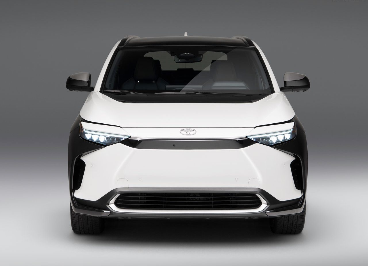 2023 - TOYOTA bZ4X XLE FWD US VERSION, foto 51