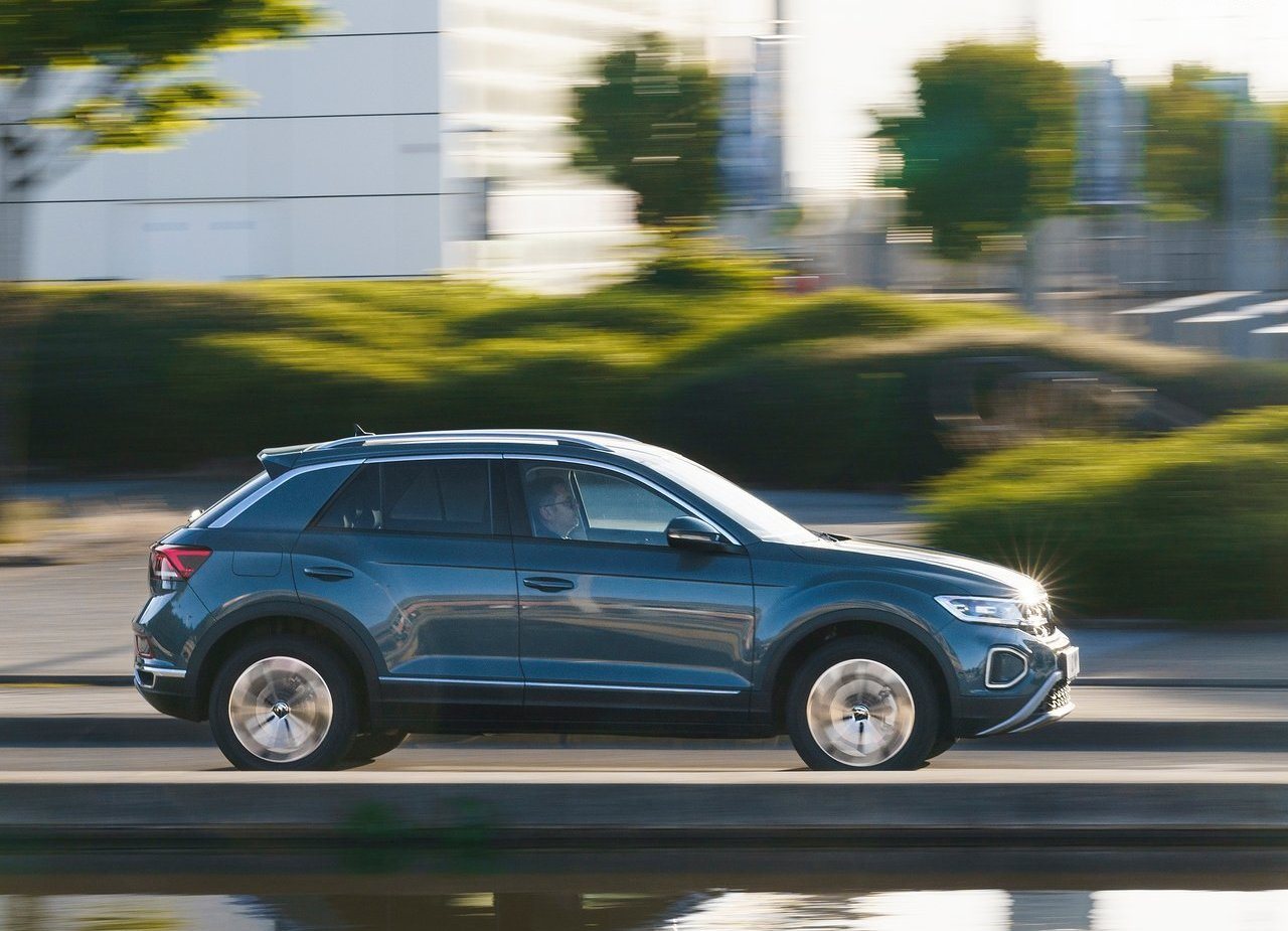 2022 - VOLKSWAGEN T-ROC UK VERSION, foto 11