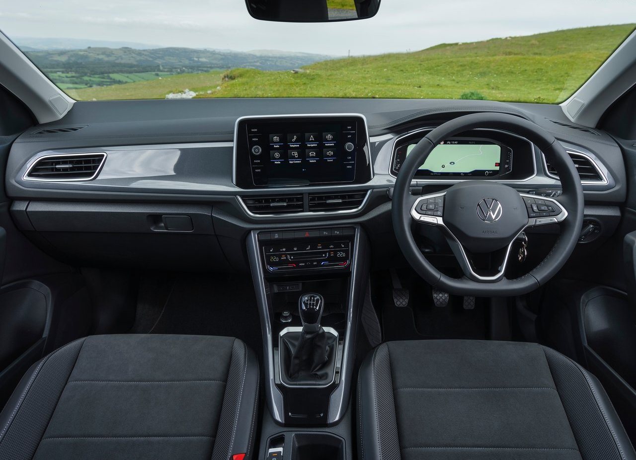 2022 - VOLKSWAGEN T-ROC UK VERSION, foto 26