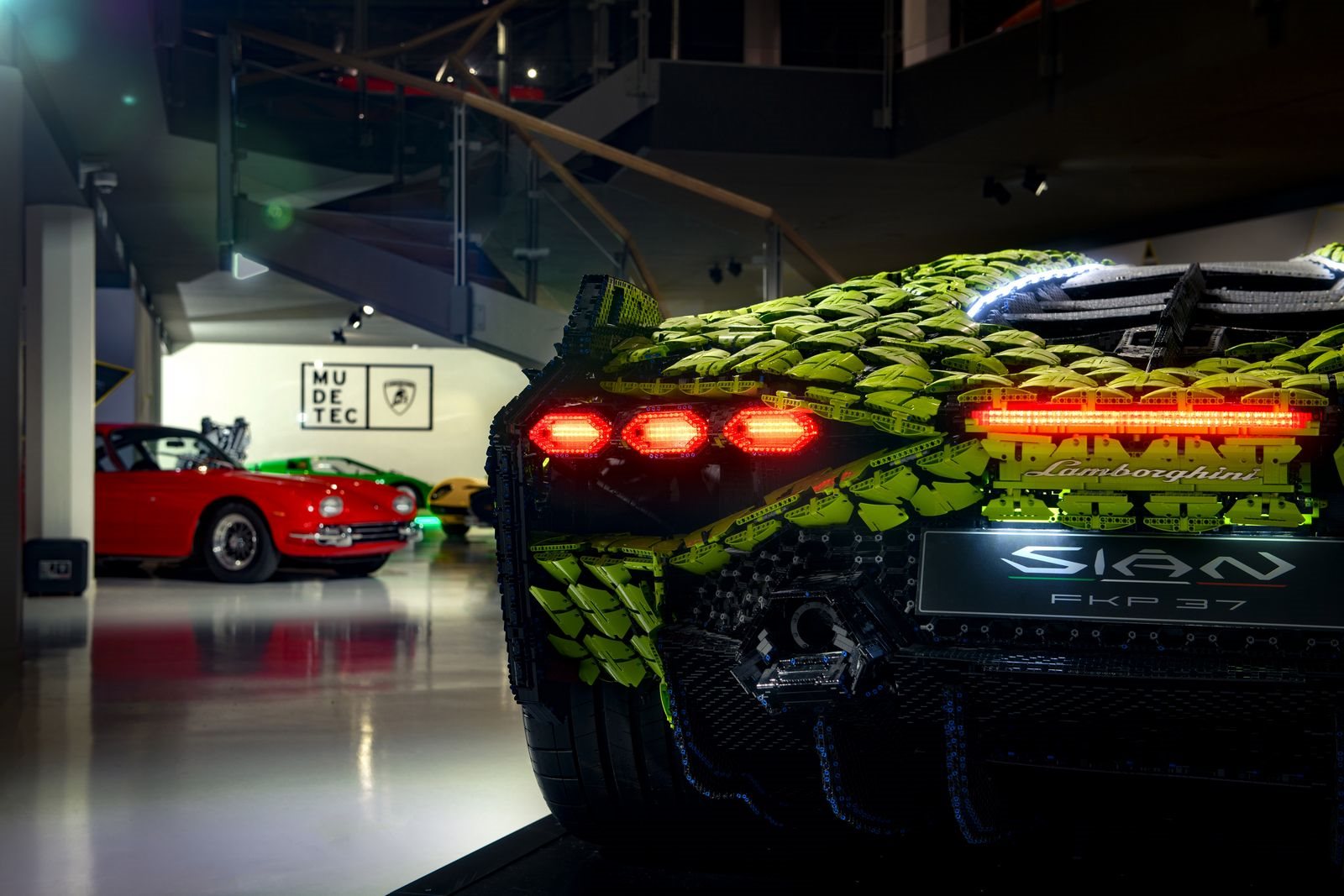 LAMBORGHINI SIAN FKP 37 LEGO TECHNIC, foto 7