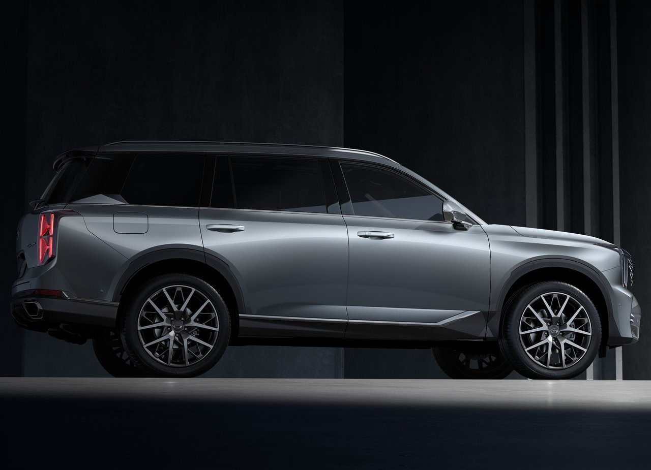 2022 - GAC GS8, foto 31